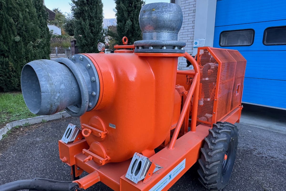 Maschine für Arbeiten des Bonifizierungskonsortium